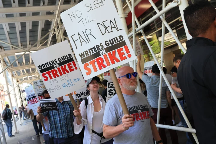 Hollywood Actors Union Votes to Authorize Strike Against Studios