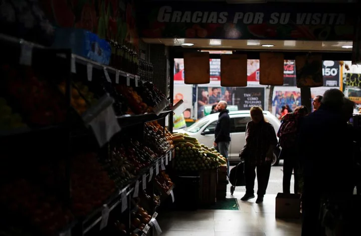Argentina inflation seen speeding up in May, bucking regional trend