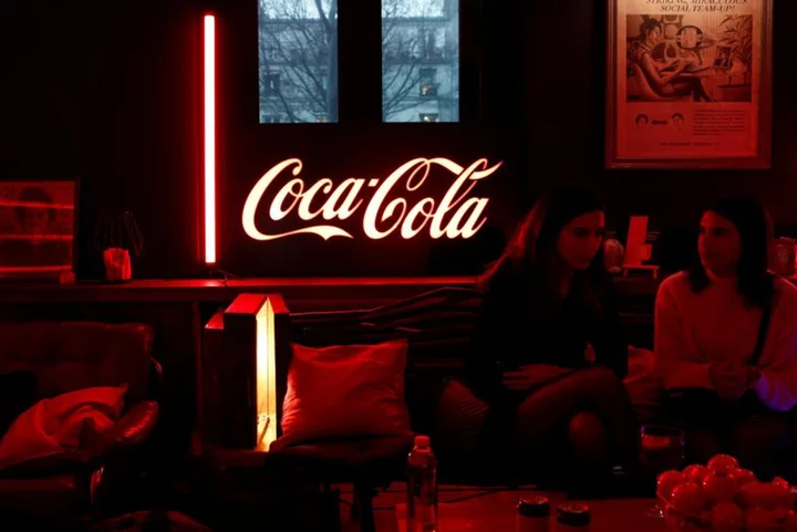 Coca-Cola lifts forecasts on higher prices, steady demand