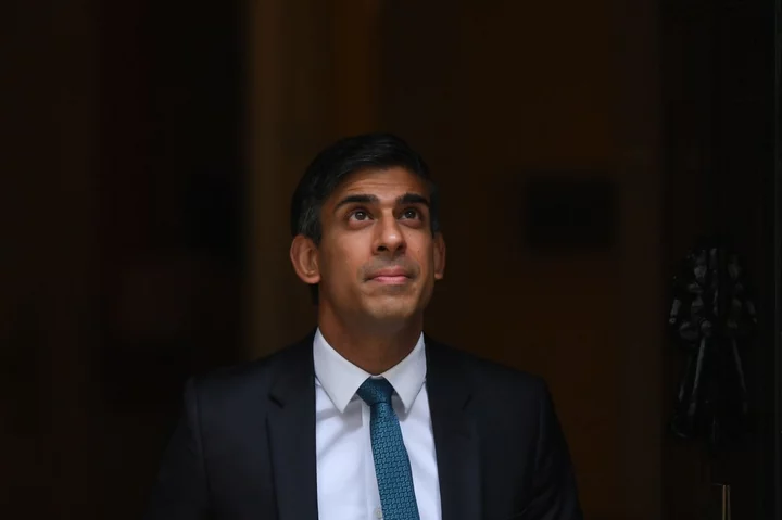 Rishi Sunak’s Last-Ditch Plan to Save His Job: Don’t Look Back