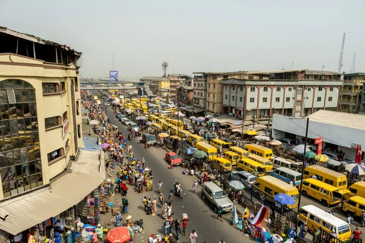 Nigeria Wealth Fund to Boost Solar, Health Infra With $1 Billion Spend