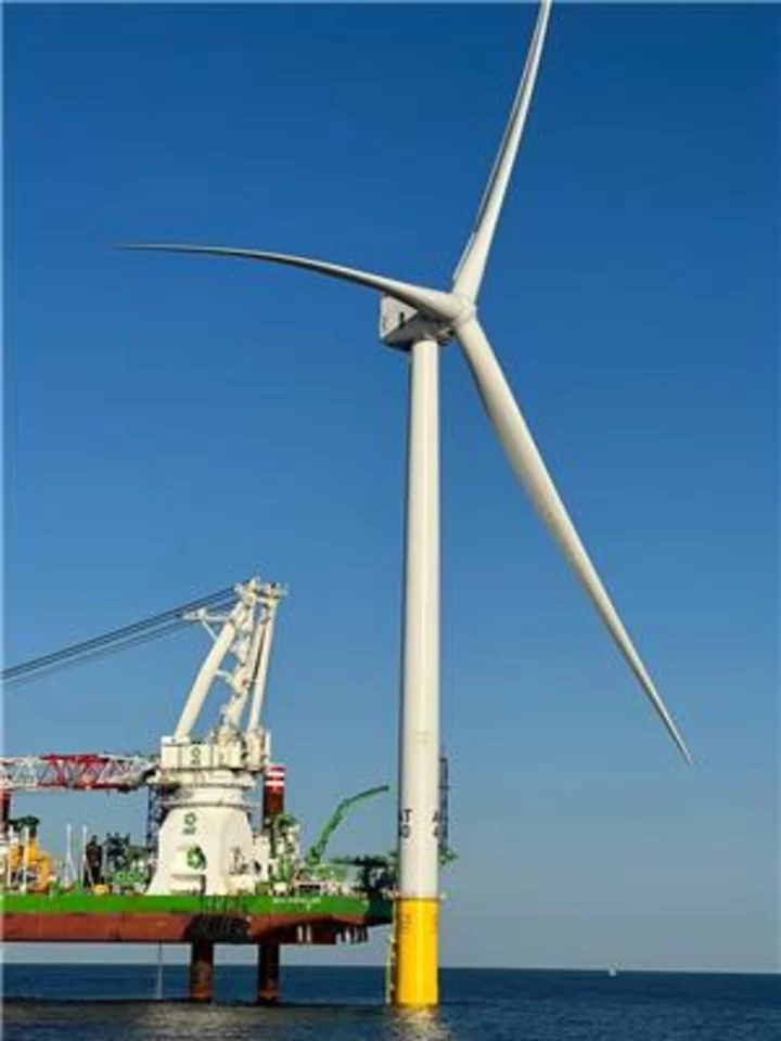 Avangrid, CIP Announce Successful Installation of the First Turbine for Vineyard Wind 1
