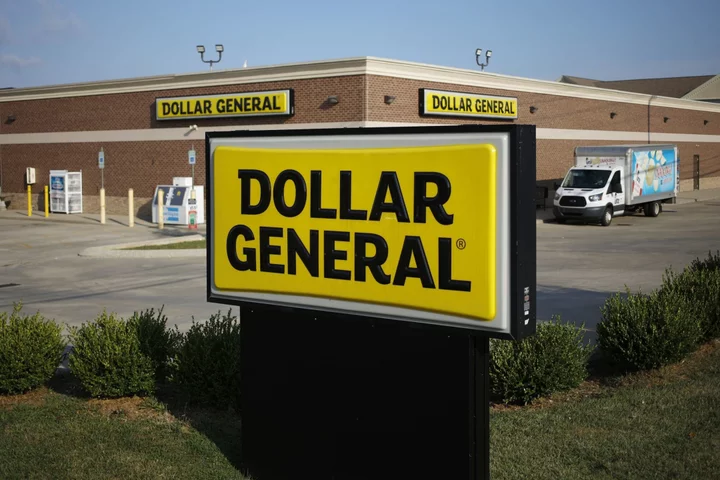 Dollar General Jumps After Announcing Return of Former CEO
