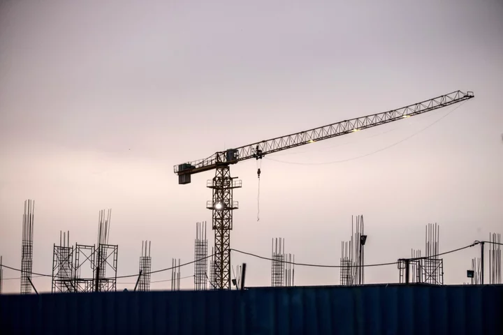 Vietnam Says Builder Bilked 42,000 Investors of $1.2 Billion