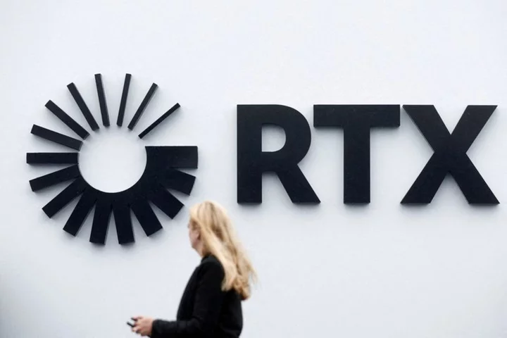 Airlines, suppliers warn of hit from RTX engine snag