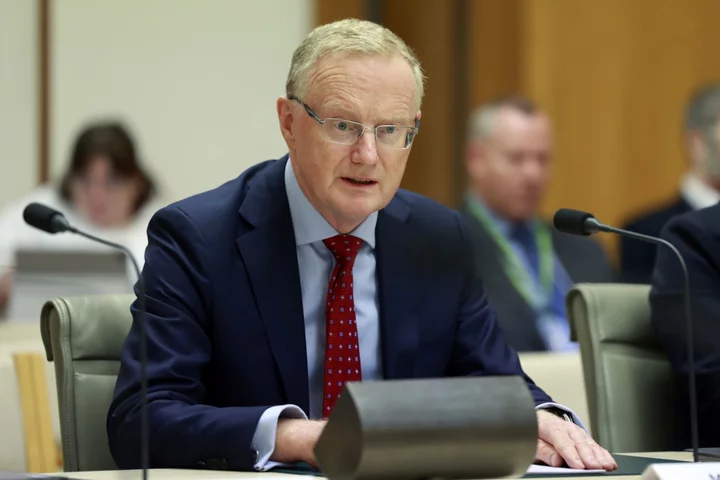 RBA’s Lowe Keeps Door Open to Further Hike, Eyes Services Prices
