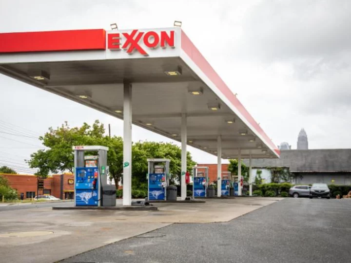 ExxonMobil earnings fell on sinking oil prices