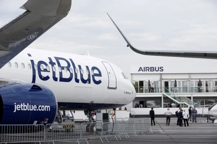 JetBlue decides not to appeal American Airlines alliance court ruling