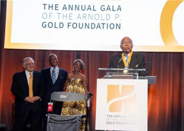 Henry Schein Congratulates Dr. Louis W. Sullivan for Receiving a 2023 National Humanism in Medicine Medal, Awarded by The Arnold P. Gold Foundation