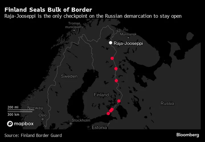 Finland Seals Bulk of Russian Border With One Station Left Open