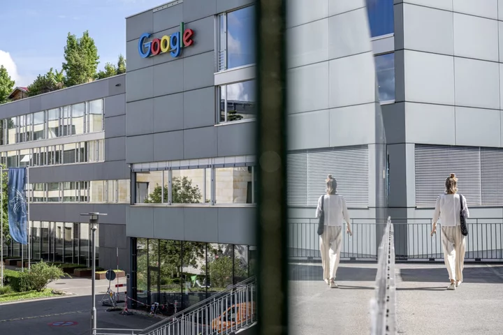 Google Recruiting Propels Zurich Home Prices Past London, Paris