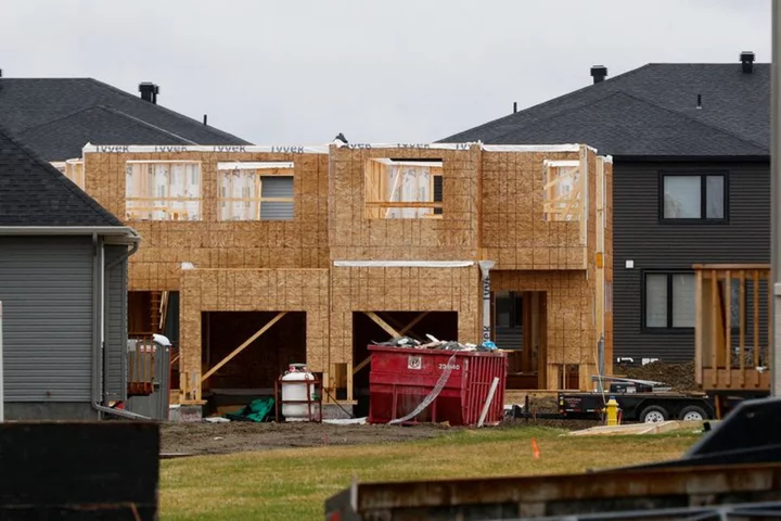 Canada gov't, pressured over housing shortage, tells cities to do more