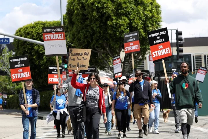 Hollywood studios, actors union call in mediator to try and avoid strike