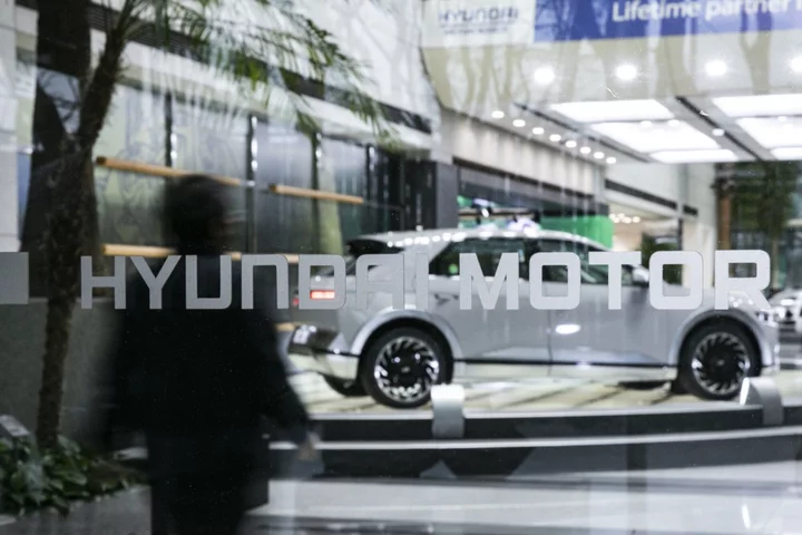 Hyundai Hires Women Auto Technicians for the First Time in Korea