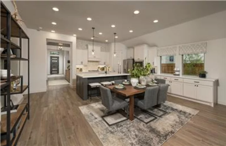 NorthGrove Unveils New Model Homes by Perry Homes and Toll Brothers