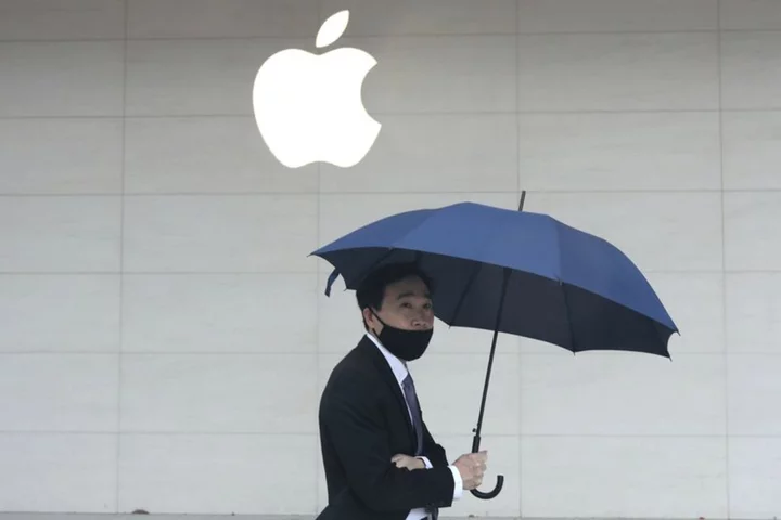 Apple supplier Luxshare to invest $330 million more in northern Vietnam