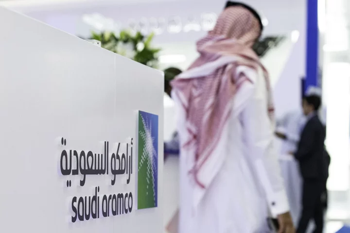Saudi Aramco to Postpone Mega IPO of Energy Trading Unit