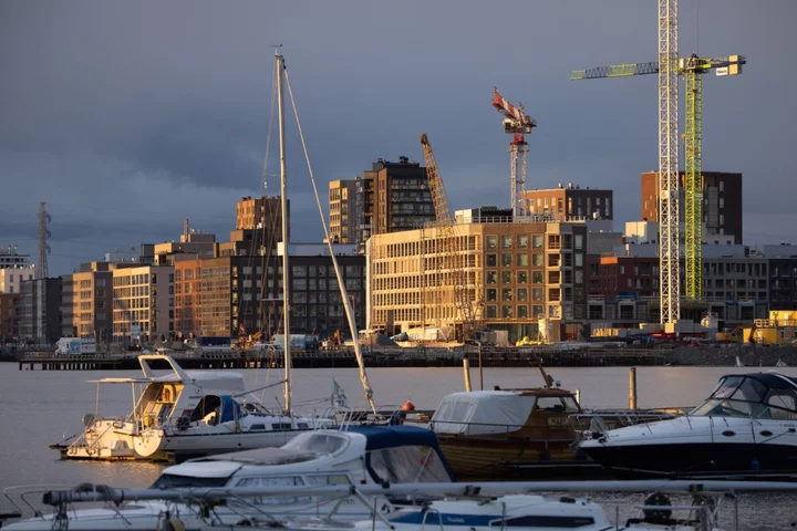 Finland’s Watchdog Reports Banks’ Real Estate Risks Are Rising