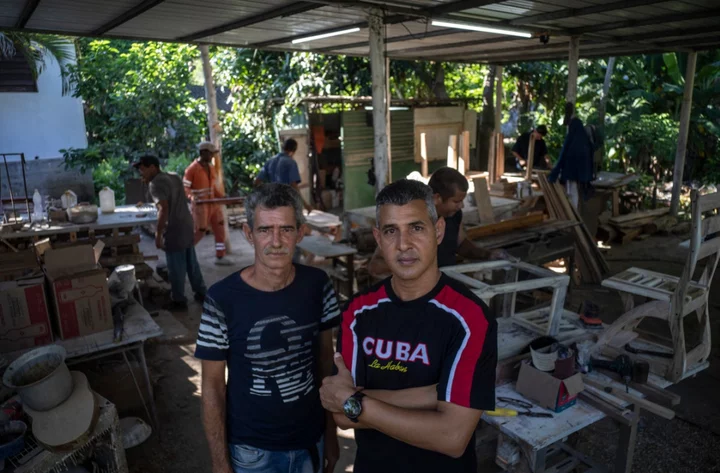 Cuban entrepreneurs get business training from the US, and hope that Biden lifts sanctions