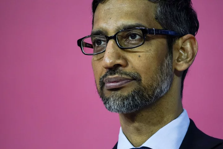 Alphabet CEO Pichai to Testify in Google Play Trial Tuesday