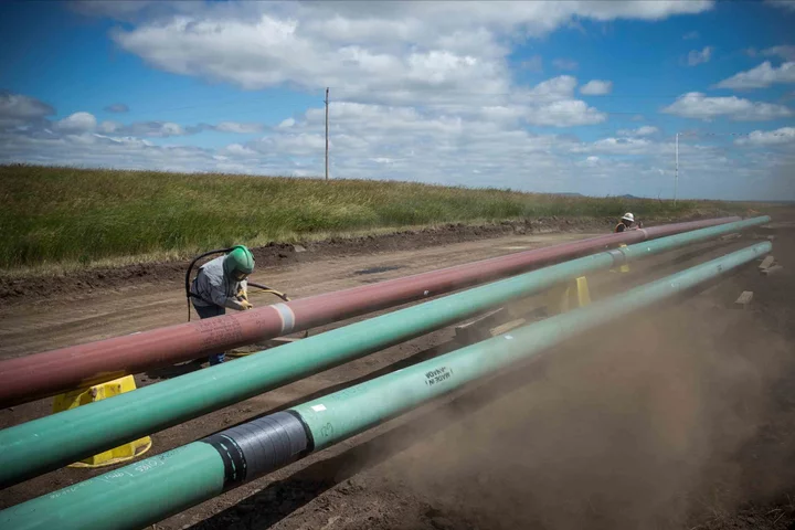 Dakota Access Study Leaves US Oil Pipeline’s Fate in Limbo