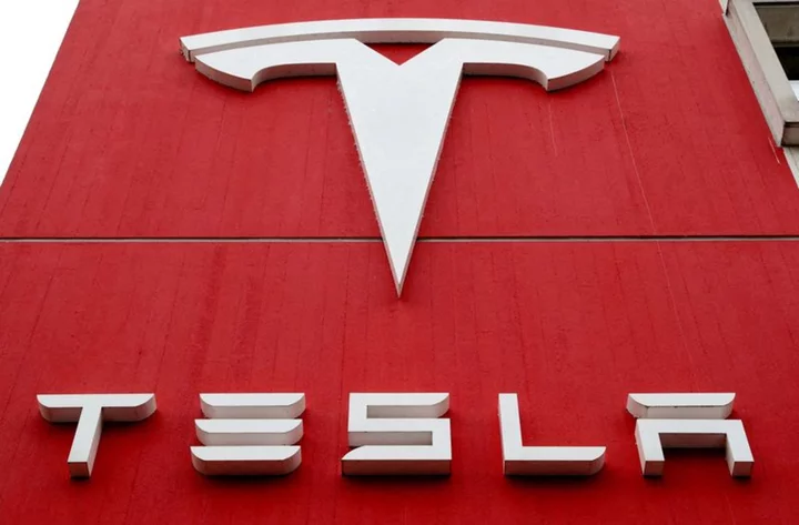 Tesla launches cheaper Model S, X versions in US with shorter ranges