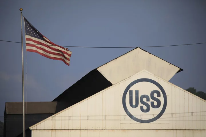 Labor Union Turns Up Heat in Battle Over Sale of US Steel