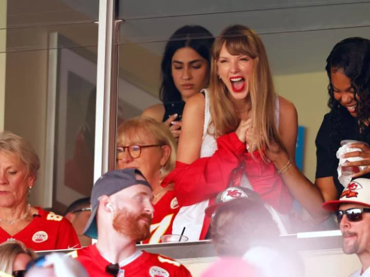 Taylor Swift's attendance at Chiefs game brings a spike in Travis Kelce jersey sales