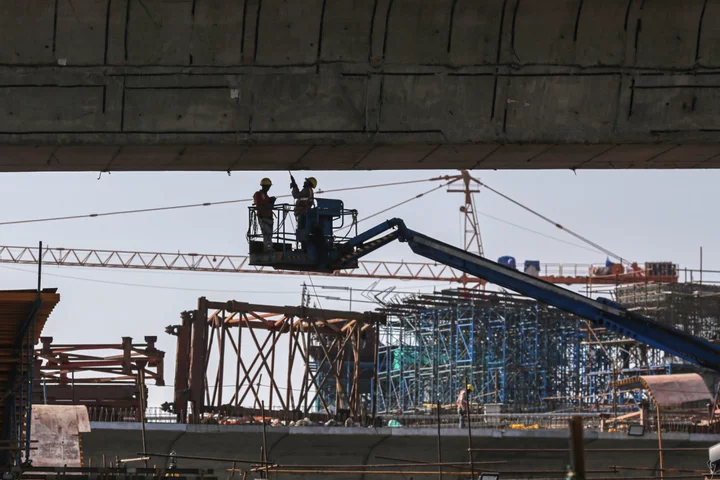India’s NIIF in Talks to Raise $244 Million for Infrastructure