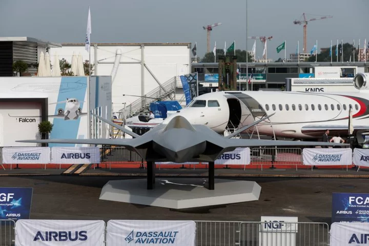 Paris air show returns with jets and missiles in demand