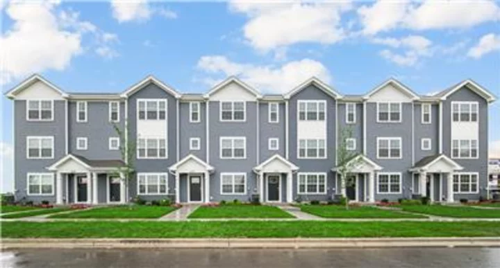 D.R. Horton Chicago Announces New Townhomes for Rent in Hampshire, IL