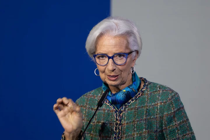 Lagarde Says ECB Can Now Observe Impact of Its Rate Hikes