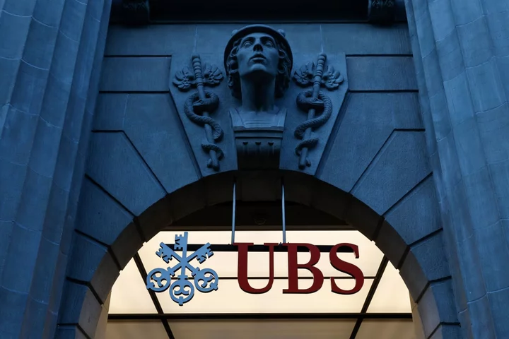 UBS Picks EY as Main Auditor for Combined Credit Suisse Business