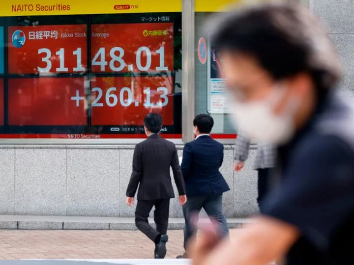 Warren Buffett pours more money into Japan's stock market