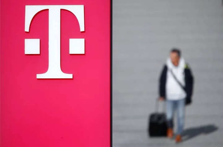 Deutsche Telekom slightly raises 2023 profit outlook