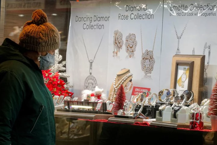 U.S. 'aspirational' shoppers are spending less on fashion, jewelry