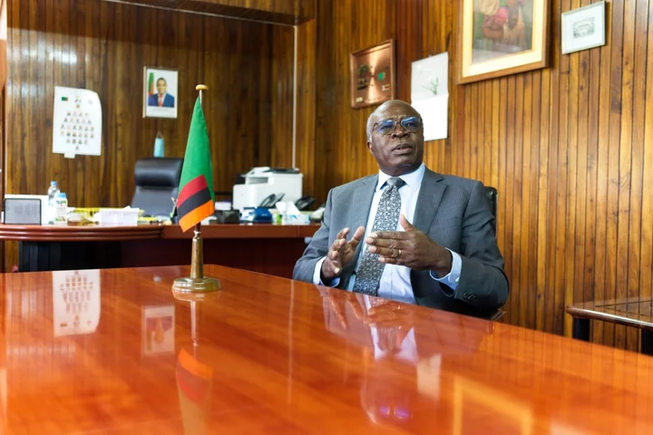 Zambia Finance Chief Aims for Debt-Restructuring Deal This Month