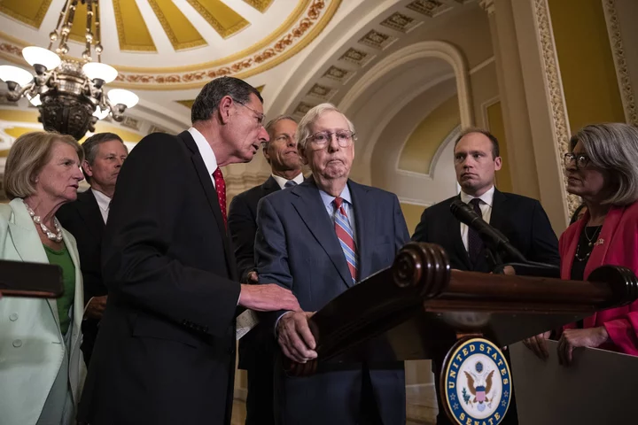 After McConnell Freezes at News Conference, Senate Republicans Stand by Him