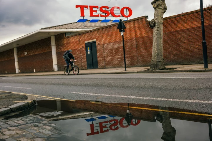 Tesco Sees Early Signs of Inflation Dropping: The London Rush
