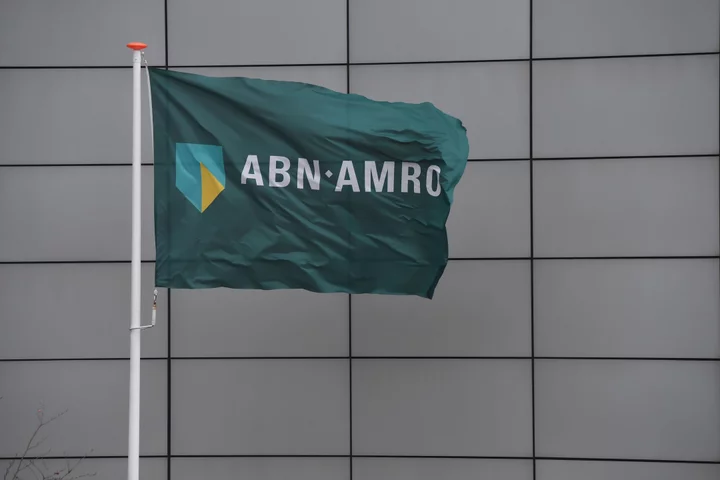 ABN Amro Shares Drop as Net Interest Income Misses Estimates