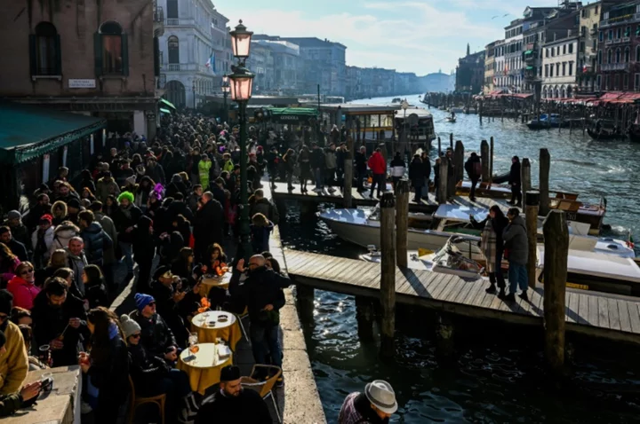 Venice gives green light to ticket 'experiment' for tourists