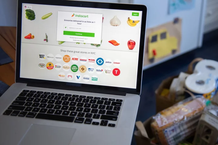 Instacart Aims for IPO Valuation of $8.6 Billion to $9.3 Billion, WSJ Says