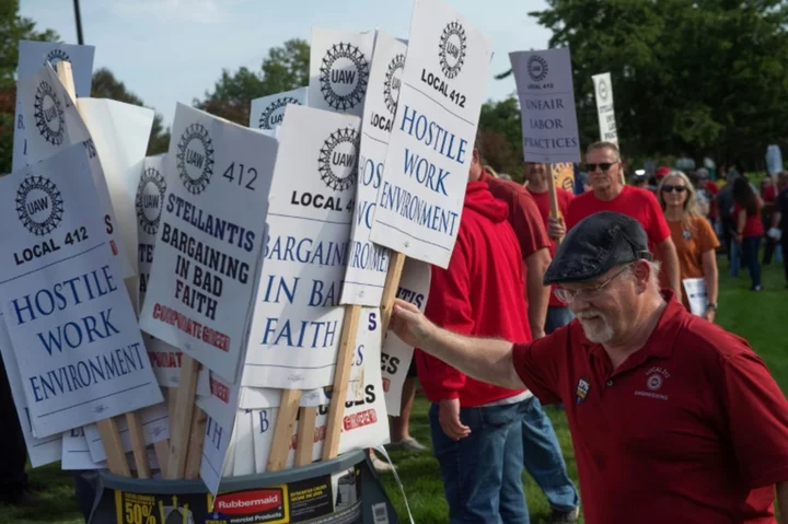 US auto workers union expands strike at General Motors, Stellantis