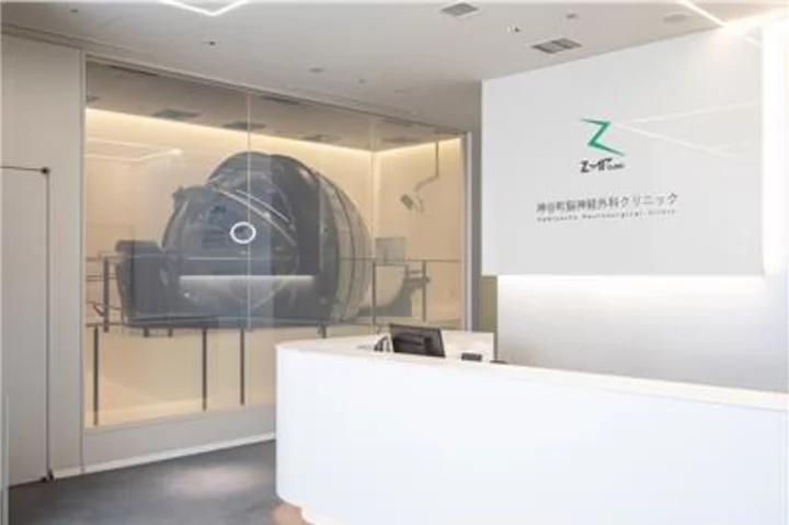 Kamiyacho Neurosurgical Clinic in Japan Celebrates First Brain Tumor Patient Treated with the New ZAP-X® Gyroscopic Radiosurgery® Platform
