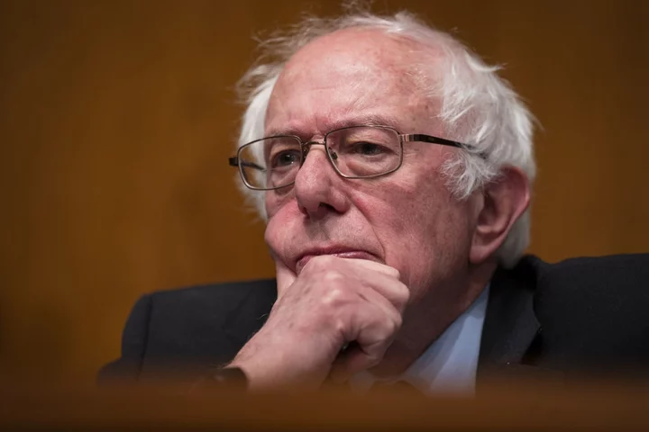 Bernie Sanders Launches Senate Probe Into Amazon Workplace Safety