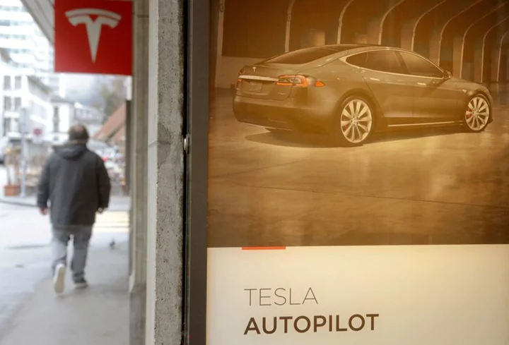 Tesla engineer defends 'Full Self-Driving' name at crash trial