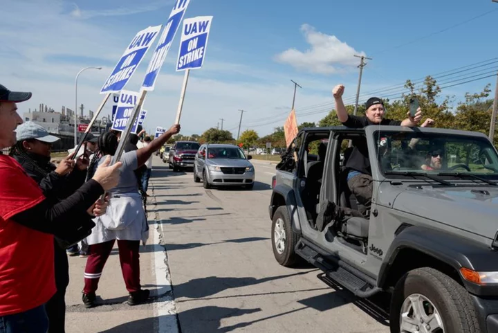 Explainer-UAW expands strikes against GM, Stellantis in fight over new contract