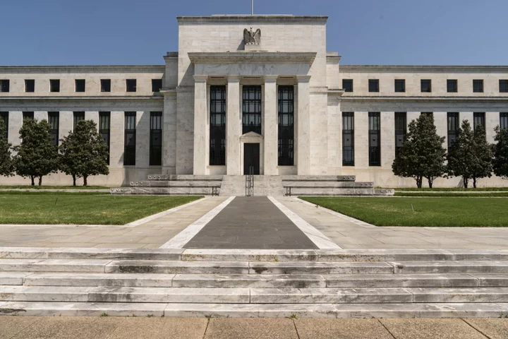 Fed Minutes Reveal Divisions Over Decision to Pause in June