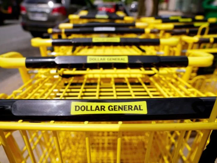 Dollar General's cash-strapped customers are turning to food banks, CEO says