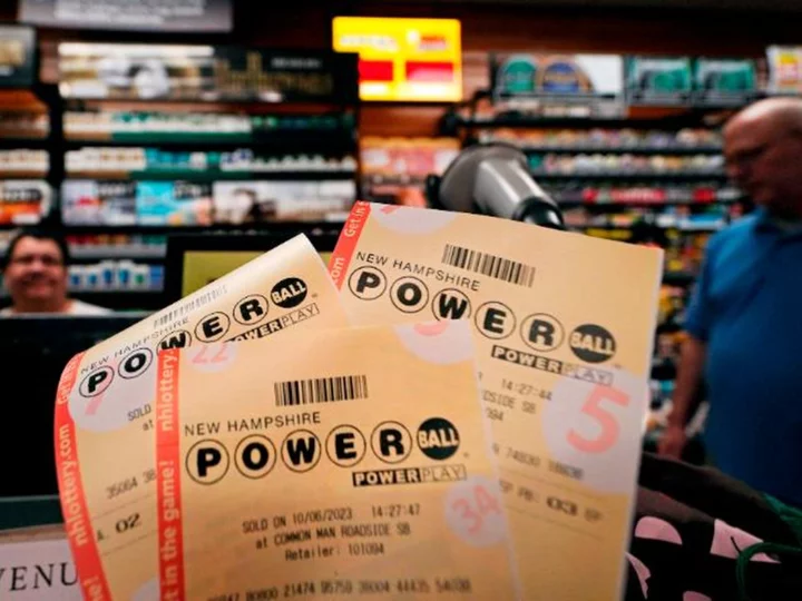 $1.55 billion Powerball Jackpot is up for grabs in Monday night's drawing